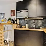 Invalides & Tour Eiffel - 1br - Cityapartmentstay 公寓